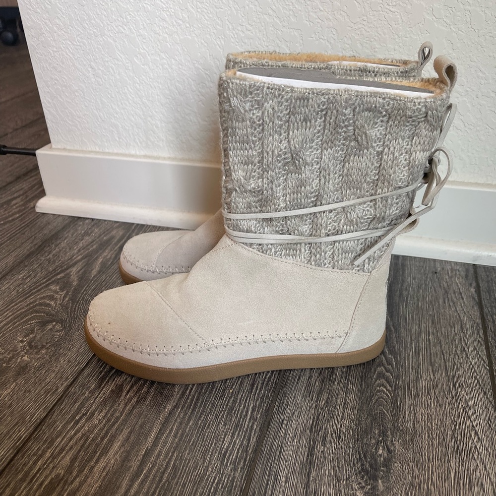 Toms Nepal Boot - Picture 2 of 6